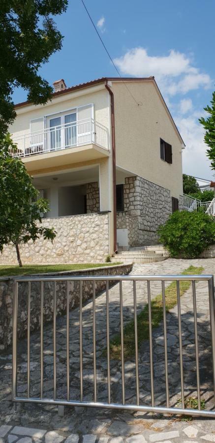 Apartment Bella Mare Novi Vinodolski Exterior photo