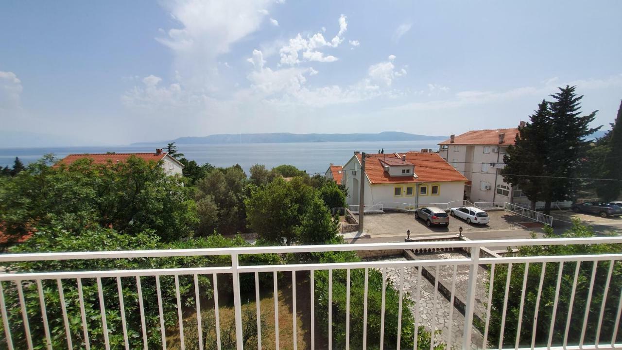 Apartment Bella Mare Novi Vinodolski Exterior photo