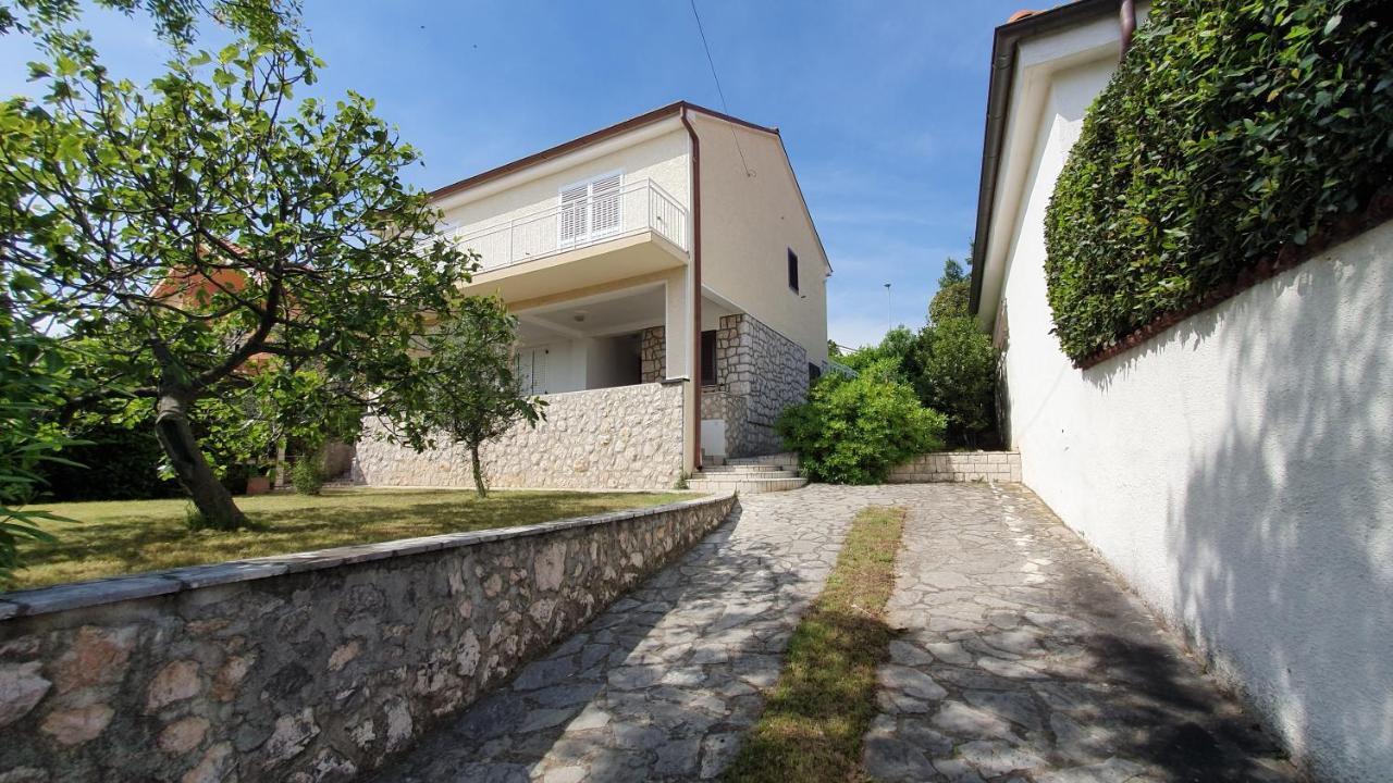 Apartment Bella Mare Novi Vinodolski Exterior photo